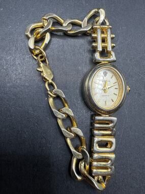 Watch-it Women's Quartz Diamond Watch Nelsonic Gold Tone Link Band WCC 054